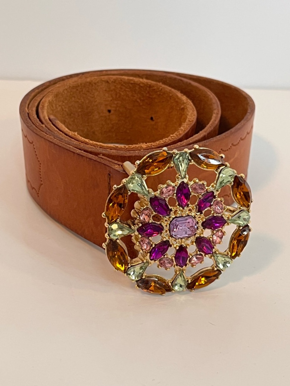Fossil Women’s Western Jewelled Flower Buckle Leather Statement Belt Small Glam